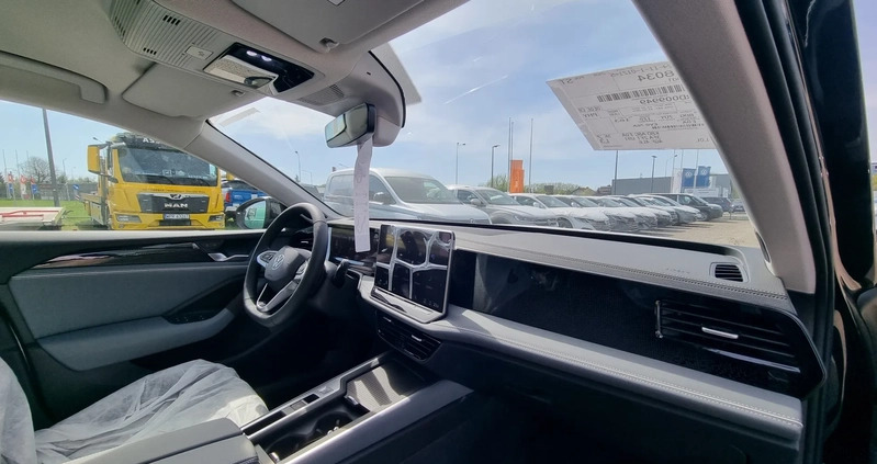 Volkswagen Passat cena 205470 przebieg: 5, rok produkcji 2024 z Skaryszew małe 106